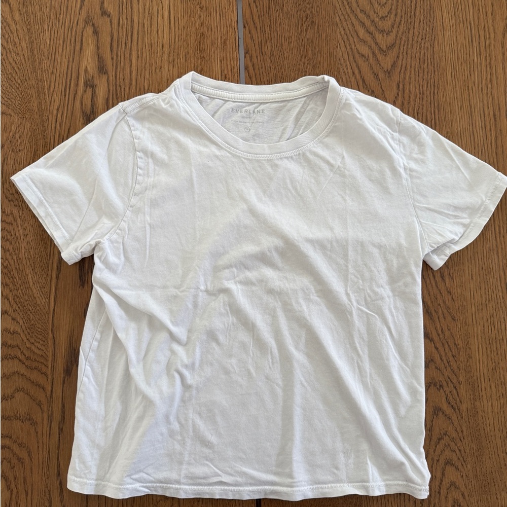 Everlane Women’s Classic White Tee